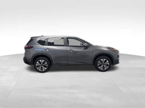 Used 2023 Nissan Rogue SV image 6