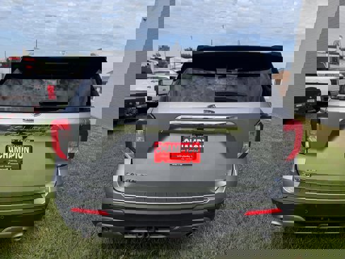 Used 2020 Ford Explorer Limited w/ Class III Trailer Tow Package image 6