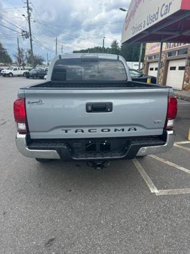Used 2019 Toyota Tacoma SR5 image 3