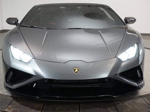 Used 2022 Lamborghini Huracan EVO image 4