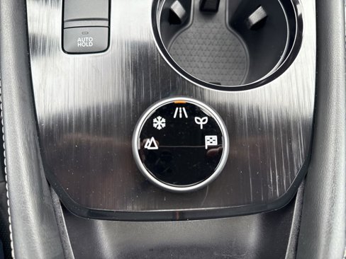 Used 2022 Nissan Rogue Platinum w/ Head-Up Display Package image 33