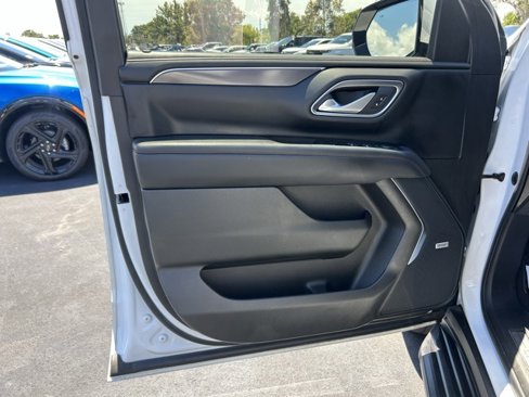 Used 2022 Chevrolet Tahoe RST w/ Luxury Package image 12