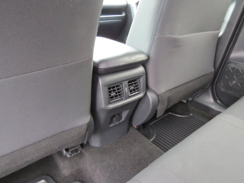 Used 2019 Toyota RAV4 LE image 13