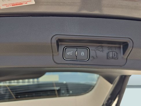 New 2025 Ford Explorer Active w/ Active Comfort Package image 15