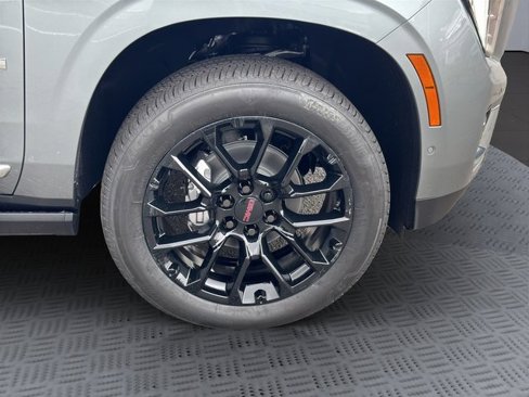 New 2026 GMC Yukon XL Denali w/ Sun & Power Step Package image 28