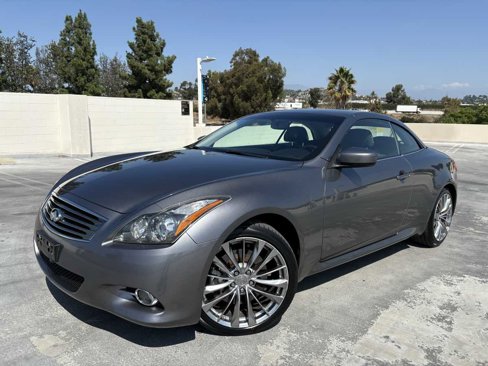 Used 2011 INFINITI G37 Sport w/ Premium Pkg image 4