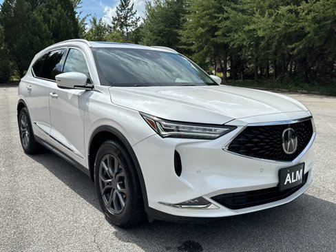Used 2024 Acura MDX SH-AWD w/ Advance Package image 3