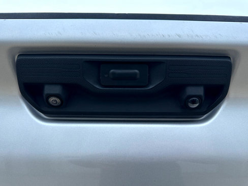 Used 2021 Chevrolet Silverado 2500 High Country w/ Z71 Off-Road Package image 23