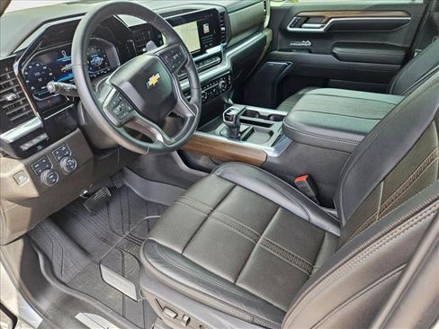 Certified 2024 Chevrolet Silverado 1500 High Country w/ High Country Premium Package image 9