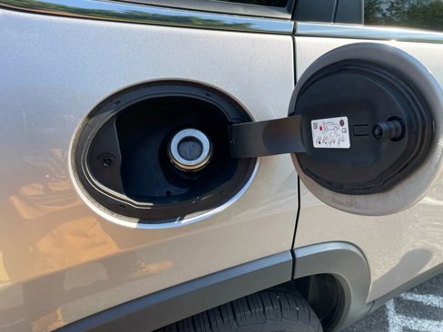 Used 2019 Jeep Cherokee Limited image 50