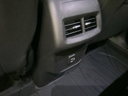 Used 2024 Chevrolet Equinox LT w/ LPO, Floor Liner Package image 32