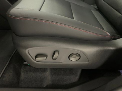 New 2026 Chevrolet Traverse Z71 w/ Driver Confidence Package image 12