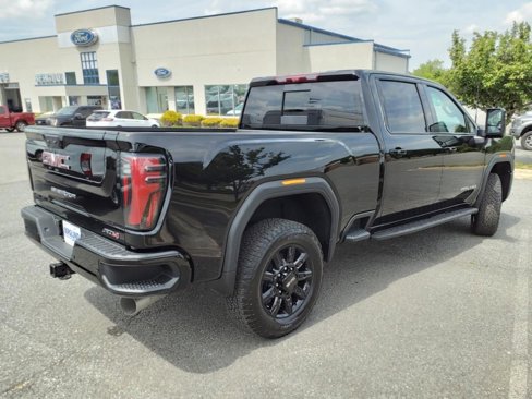 New 2025 GMC Sierra 2500 AT4 w/ AT4 Premium Plus Package image 4