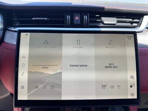 New 2025 Jaguar F-PACE R-Dynamic S image 21