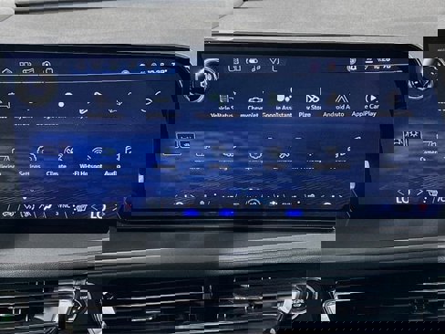 New 2026 Chevrolet Traverse LT w/ LPO, Floor Liner Package image 14
