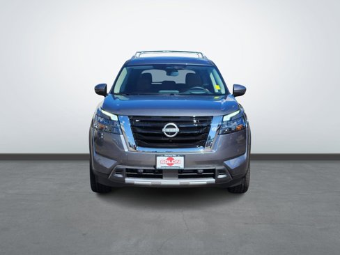 New 2025 Nissan Pathfinder Platinum w/ Cargo Package image 6
