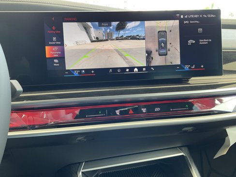 New 2026 BMW 740i w/ Executive Package image 17