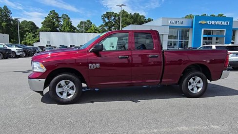 Used 2024 RAM 1500 Classic SLT image 9