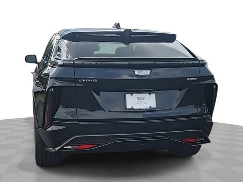 New 2026 Cadillac Lyriq V image 6