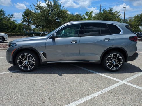 New 2026 BMW X5 xDrive40i w/ Premium Package image 8