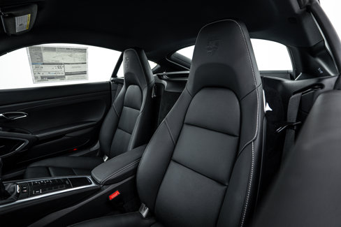 Certified 2024 Porsche 718 Cayman image 5