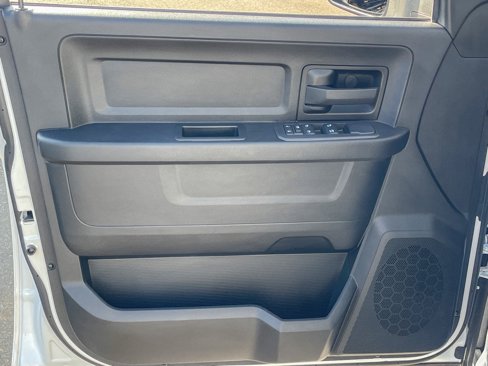 New 2025 RAM 2500 Tradesman w/ Chrome Appearance Group image 13