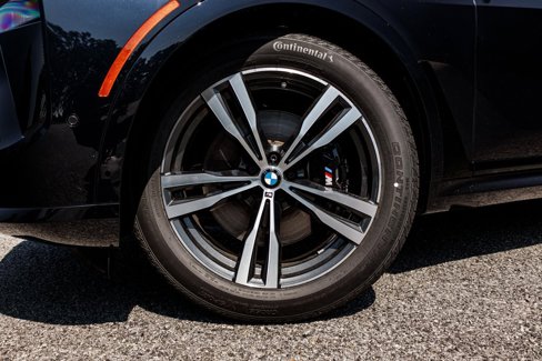 Used 2026 BMW X7 M60i image 2