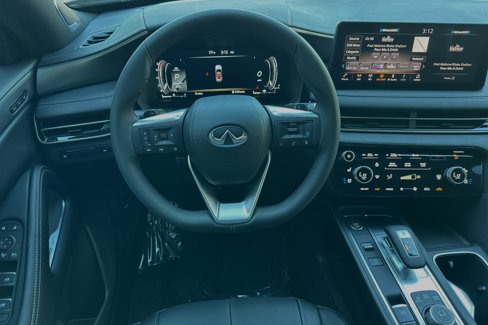 New 2025 INFINITI QX60 Luxe w/ Black Edition image 15