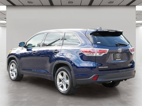 Used 2016 Toyota Highlander Limited Platinum image 4
