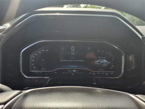 Used 2025 Chevrolet Silverado 1500 LT image 13