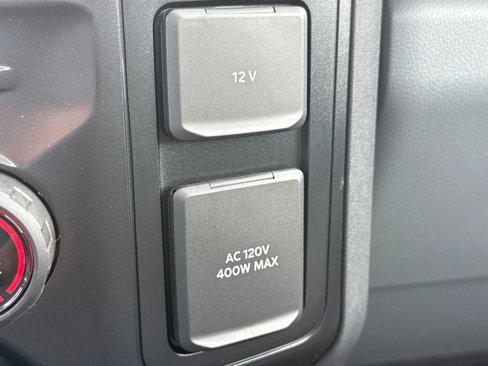 New 2025 Ford F350 4x4 Regular Cab Super Duty image 30