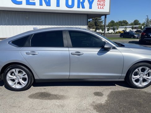 Used 2025 Honda Accord LX image 15