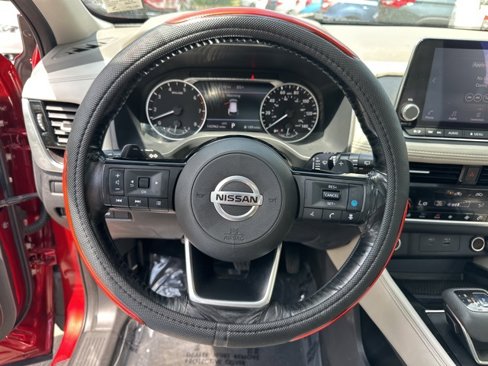 Used 2021 Nissan Rogue SL image 20