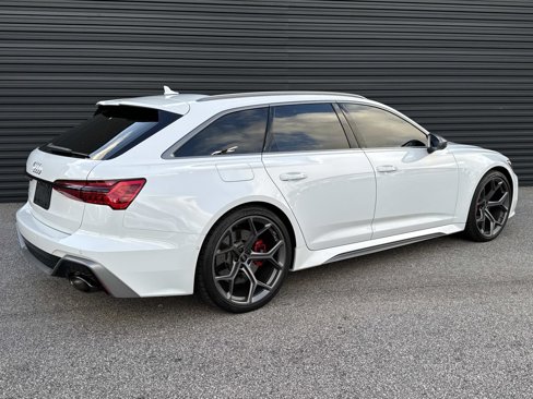 Used 2025 Audi RS 6 performance image 8