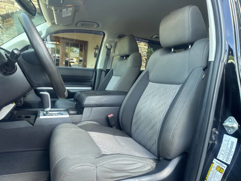 Used 2015 Toyota Tundra SR5 image 9
