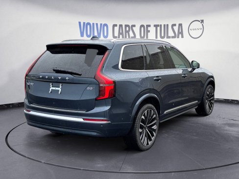 New 2026 Volvo XC90 B5 Ultra image 5