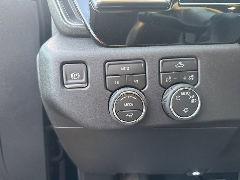 New 2026 Chevrolet Silverado 1500 LT image 25