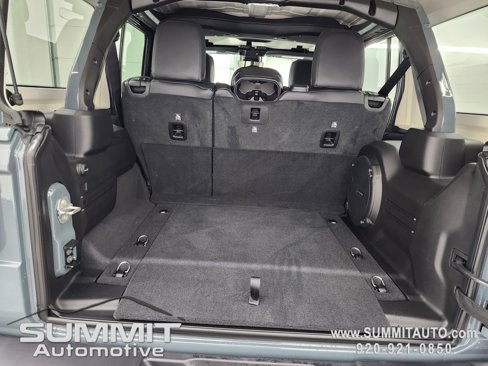 New 2025 Jeep Wrangler Unlimited Rubicon image 26