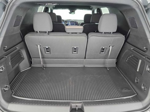 New 2026 Chevrolet Traverse LT w/ Enhanced Driving Package image 15