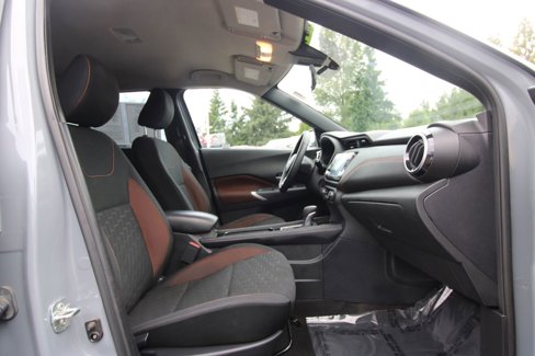 Used 2023 Nissan Kicks SR image 19