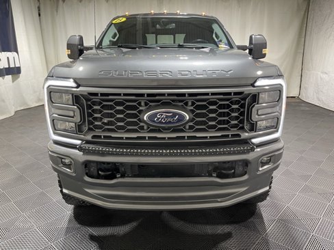 Used 2023 Ford F250 Lariat w/ Sport Appearance Package image 2