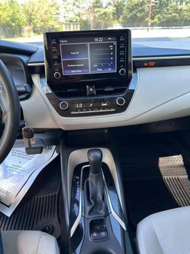 Used 2020 Toyota Corolla LE image 22