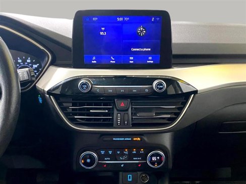 Used 2020 Ford Escape SEL image 11