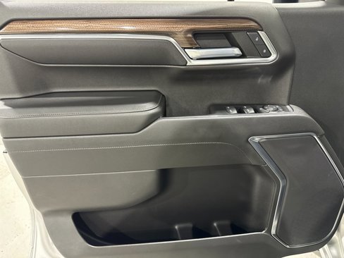 Used 2022 Chevrolet Silverado 1500 RST image 18