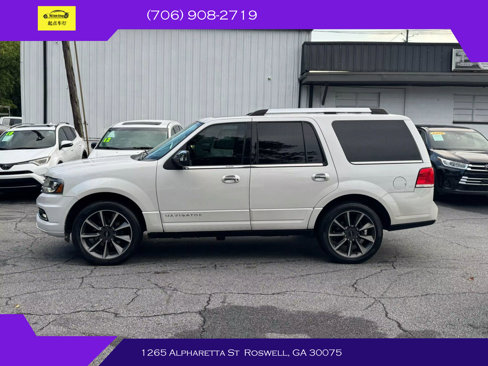 Used 2016 Lincoln Navigator Reserve image 4