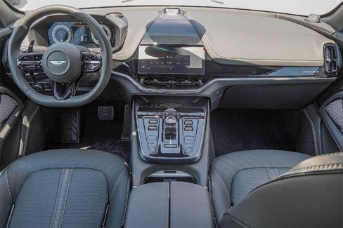 New 2025 Aston Martin DBX 707 image 41