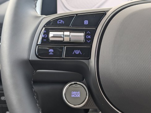 New 2025 Hyundai Ioniq 6 Limited image 29