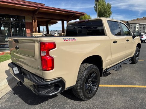 Used 2022 Chevrolet Silverado 1500 LT Trail Boss w/ LT Trail Boss Premium Package image 13