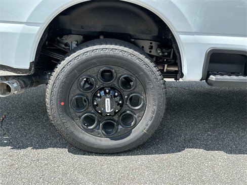 New 2025 Ford F350 Lariat w/ Lariat Ultimate Package image 16