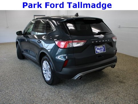 Used 2022 Ford Escape SE image 3